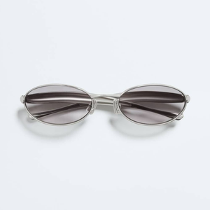 Gafas de Sol Ovaladas Minimalistas de Metal Bottega BV, Lentes de Alta Claridad, Protección UV, para Todas las Ocasiones, Veneta - Product Image 1