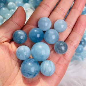 Matériau naturel rare <span class=keywords><strong>prix</strong></span> de gros cristal quartz petite sphère aigue-marine boules de cristal pour la collection - Product Image 2