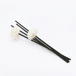 Bastone in fibra nera da 3mm 4mm <span class=keywords><strong>con</strong></span> bastoncino di fiori in canna <span class=keywords><strong>con</strong></span> <span class=keywords><strong>diffusore</strong></span> di olio essenziale di fiori in legno Sola - Product Image 5