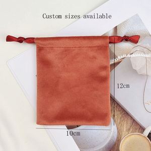 Sac à cordon en velours épais orange-rouge, pochette cadeau en flanelle douce pour bijoux, cosmétiques, cadeaux de mariage, taille/logo personnalisés - Product Image 5