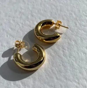 Pendiente de aro delicado chapado en oro de 18 quilates, joyería hipoalergénica, pendientes finos, pendientes de aro llamativos de acero inoxidable para mujer