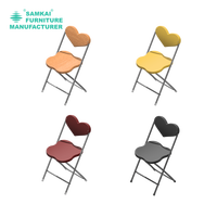 SAMKAI ZDY-F003 événement utiliser amour trèfle à quatre feuilles en plastique chaise pliante banquet location de fête empilable forte couleur porteuse