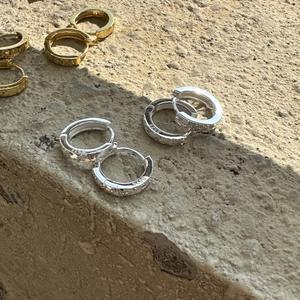 Boucles d'oreilles créoles fines en argent pur S925, style basique simple, finition glace pilée, mode, luxe léger, boucle d'oreille pour le quotidien - Product Image 1