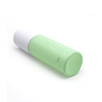 Bouteille en verre vert givré de sérum d'épaule plat recyclable de luxe avec couvercle de pompe à lotion blanche 80ml 100ml cosmétique pour les soins de la peau