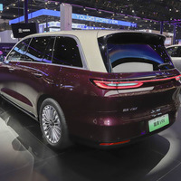 WEY V9X Voiture à énergie nouvelle Moteur turbo Boîte de vitesses automatique Autonomie complète 7 places MPV Volant à gauche Émissions Euro VI R20
