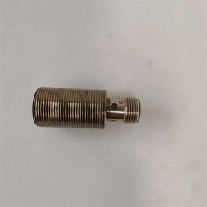 เซ็นเซอร์วัดระยะ Balluff BES00RC รุ่น BES516-326-G-E5-C-S4 แบบเหนี่ยวนำ ไม่มีฉนวน พร้อมขั้วต่อแบบสกรู - Product Image 1