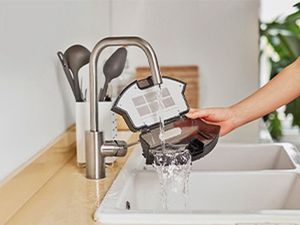 Robot aspirateur autonettoyant à gyroscope, navigation intelligente, nettoyage humide/sec, filtre HEPA, double usage domestique, langues allemande et espagnole - Product Image 4