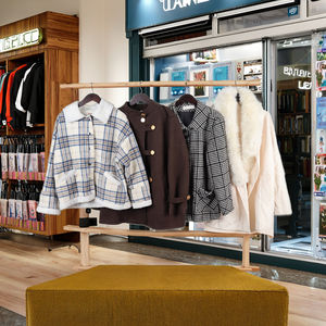 Manteaux en Laine Élégants de Haute Qualité pour Femmes, Styles Variés, Vente en Gros pour Automne Hiver, Commande Minimum de 45 kg, Emballés en Balles - Product Image 2