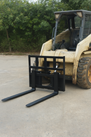HOPE Hot Adjustable Mini Skid Steer Fork Excavator Pallet Fork Attachment dengan Gear Bersertifikat CE ISO Model HP-02 180kg untuk Dijual