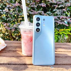 Camon 50 Ultra รุ่นใหม่ล่าสุด RAM 16GB+1TB รองรับ 5G สมาร์ทโฟนแบตเตอรี่ 7800mAh กล้องหลัง 108MP หน้าจอ HD ขนาดใหญ่ ระบบปฏิบัติการ Android - Product Image 5