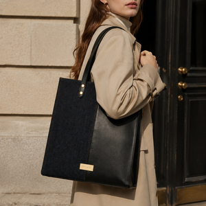 Sac à bandoulière pour femme, nouveau style personnalisé, sac à main en cuir PU avec chaîne, fermeture sécurisée, sac de tous les jours tendance - Product Image 1