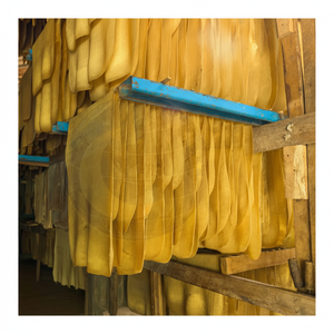 Feuille de caoutchouc naturel de haute qualité, certifiée aux normes vietnamiennes, excellente résistance, meilleur prix, modèle NGOC CHAU, Vietnam - Product Image 1