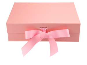 Boîtes pliantes en papier rose en gros avec fenêtre en PVC magnétique, logo personnalisé, matériaux recyclés, caractéristiques : lamination mate, gaufrage - Product Image 4