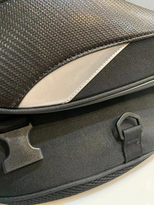 Sac à dos de course multifonctionnel pour la conduite de la moto Sac de siège arrière avec capacité de maintien du casque Bagages et sacoches de moto - Product Image 4