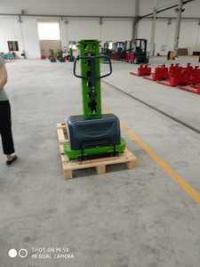 सेल्फ लिफ्टिंग स्टेकर 500 किलोग्राम <span class=keywords><strong>1000</strong></span> किलो सेमी इलेक्ट्रिक पैलेट स्वचालित लोडिंग लिफ्ट 0.5 टन - Product Image 5