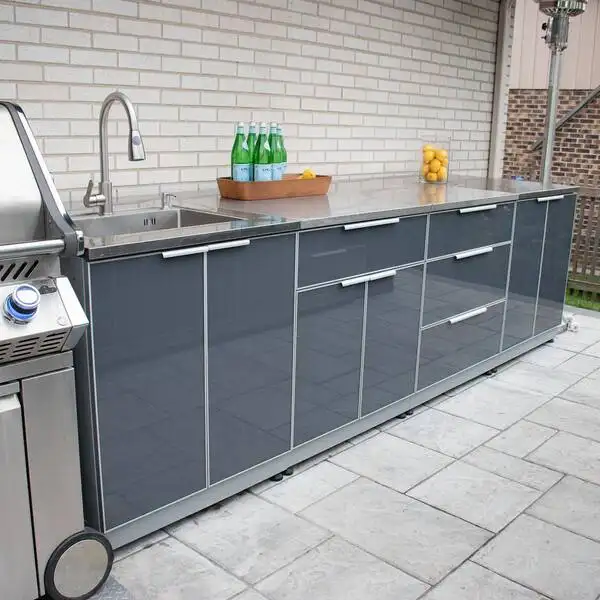 Armário de cozinha de aço inoxidável para exterior com moldura de alumínio e porta de vidro de design moderno