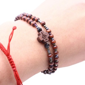 Collier de prière en bois avec 59 perles, design croix, fait main, pour la prière et la mode - Product Image 5