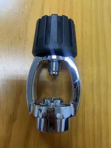 Adaptateur de régulateur de compresseur d'<span class=keywords><strong>air</strong></span> Sinodiving DIN vers Yoke, convertisseur pour plongée, en laiton, 232 bars 3360 psi - Product Image 4