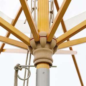 Parasol de jardin moderne pliable, résistant au vent et à la pluie, en bois, pour la plage, le jardin, le bord de piscine - Product Image 4