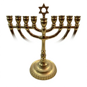 Ménorah en laiton à 9 bras avec étoile de David, chandelier religieux pour Hanouka, décoration de la maison, utilisation pour les occasions de mariage et sur table - Product Image 1