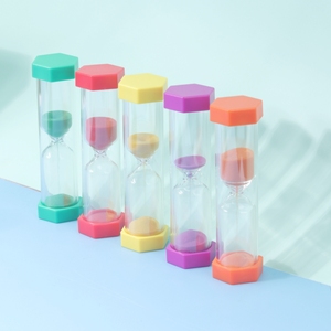 Minuteur en forme de sablier hexagonal Art Déco fait main 1/3/5/10/15 minutes pour la décoration de la maison, du bureau, souvenir d'anniversaire et de Noël - Product Image 5