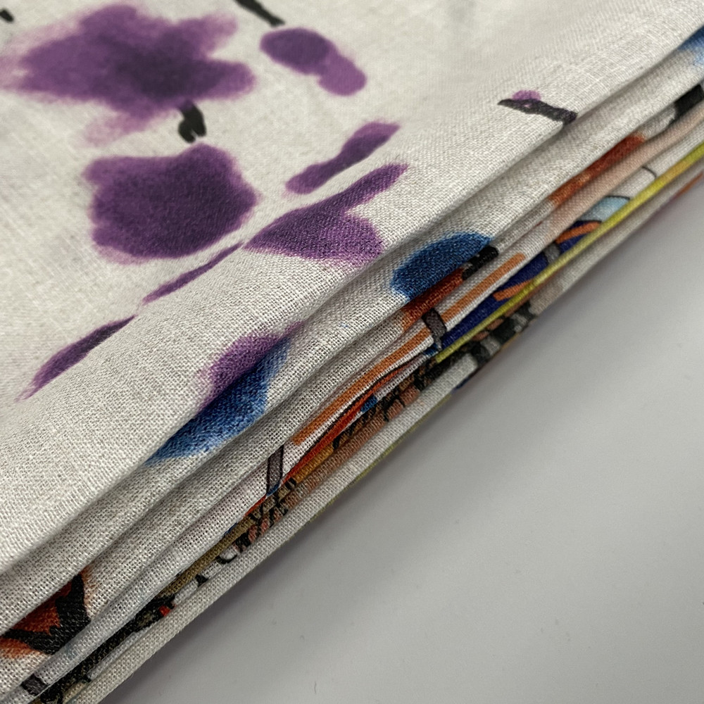 Дышащая индивидуальная шелковая льняная ткань с цветочным принтом для летней одежды