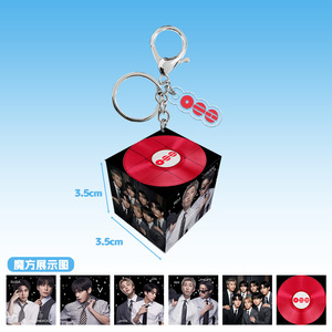 Porte-clés <span class=keywords><strong>cube</strong></span> <span class=keywords><strong>Rubik</strong></span> numérique en plastique 35 mm avec pendentif <span class=keywords><strong>photo</strong></span> numérique, merchandising des idoles K-POP en tournée mondiale (AR V, Jimin, J-hope, JUNGKOOK, Suga, Jin) - Product Image 2