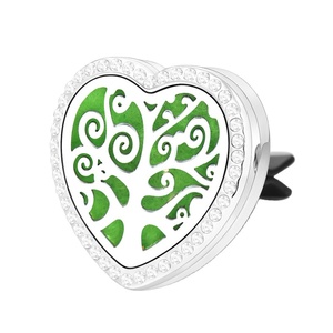 Heart Vent Clip Crystal Vent Air Freshener Fragrance Car Aromatherapy <b>Essential</b> <b>Oil</b> <b>Diffuser</b> - Product Image 3