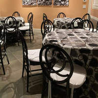 Prix de gros Chaises Phoenix noires en plastique résine pour adultes, fêtes, banquets, événements, pour mariage