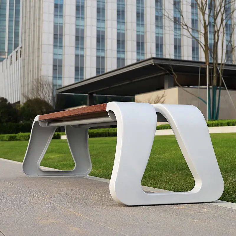 Panche da esterno in legno in acciaio inossidabile lungo e moderno sedile da panchina per parco all'aperto senza schienale