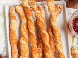 Máquina para Hacer Palitos de Pan con Ajo y Queso Cheddar de Ying Machinery para Panadería - Product Image 3