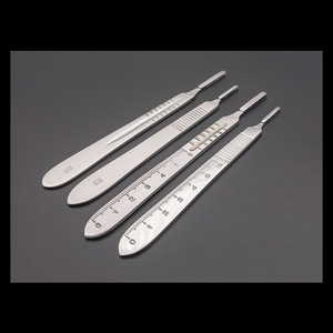 Manches de scalpel en acier inoxydable, tailles 3 et 4, avec lames dentelées pour une coupe de précision à usage industriel - Product Image 2