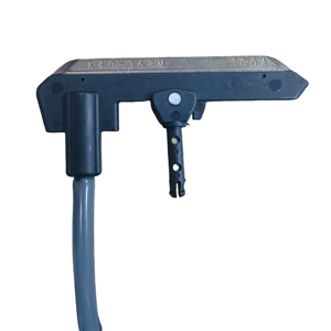 Escobilla de carbón colectora de corriente KEDO MKD-100A para grúa apiladora con riel conductor electrónico integrado - Product Image 1
