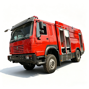 Camion de pompiers tout-terrain HOWO 4X4 6m³, camion de pompiers à mousse, 6 mètres cubes, camion de pompier forestier - Product Image 1