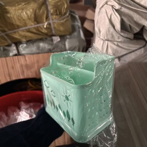 ชั้นวางของอเนกประสงค์ทรงสี่เหลี่ยมพร้อมดีไซน์แขวนสำหรับจัดเก็บในครัว - Product Image 2