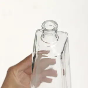 Square Clear Empty Brandy Whisky Beverage Glass Bottle With Cork