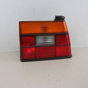 Fanale Posteriore Destro 165945257A Volkswagen Jetta A2 1984-1991 Usato (79190) - Product Image 1