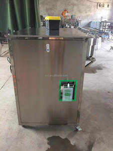 Machine automatique de remplissage et de bouchage pour sachets souples (1L, 2L, 3L, 4L) de gels <span class=keywords><strong>douche</strong></span>, jus et sauces tomate <span class=keywords><strong>à</strong></span> bec verseur - Product Image 2