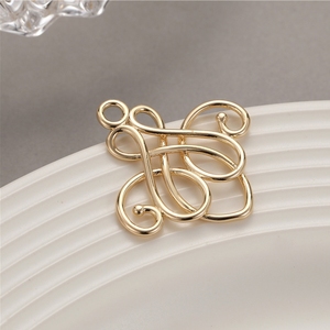 Accessori gioielli fai da te 14K placcato oro ramo cavo <span class=keywords><strong>ciondolo</strong></span> fiore a forma di strega <span class=keywords><strong>collana</strong></span> a forma di <span class=keywords><strong>nodo</strong></span> - Product Image 3