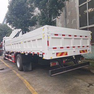 Camion Isuzu 4x2 <span class=keywords><strong>de</strong></span> marque japonaise <span class=keywords><strong>avec</strong></span> <span class=keywords><strong>grue</strong></span> articulée <span class=keywords><strong>de</strong></span> 8 tonnes, <span class=keywords><strong>grue</strong></span> à <span class=keywords><strong>bras</strong></span> repliable, camion transporteur - Product Image 5