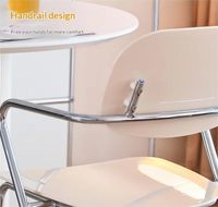Chaise empilable en métal transparente, design créatif moderne, style nordique simple, avec accoudoirs, dossier, pour la maison, la salle à manger, la négociation, ou comme tabouret de bureau.