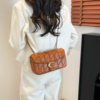 Sac à main de luxe pour femme de marque de créateur, sac à bandoulière rétro tendance, sac bandoulière haut de gamme pour femme, idéal pour un usage quotidien et les événements.