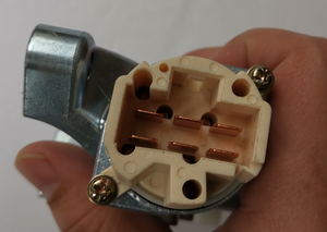 โรงงานจุดระเบิดสวิทช์,ล็อคพวงมาลัย 2 ล็อคกุญแจสำหรับ <span class=keywords><strong>NISSAN</strong></span> <span class=keywords><strong>NAVARA</strong></span> - Product Image 5