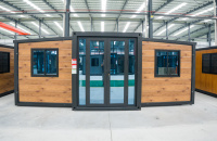 Maison conteneur extensible en bois naturel de 20 pieds, isolée et étanche, résistante aux chocs, préfabriquée pour environnements difficiles