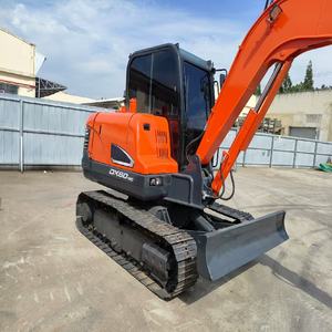 Excavatrice originale coréenne de 6 tonnes Doosan DX60 d'occasion bonne performance pompe moteur à boîte de vitesses avec moteur - Product Image 3
