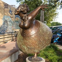 Famosa Escultura Moderna de Mujer Gorda Bailando en Bronce Negro para Arte Público Urbano