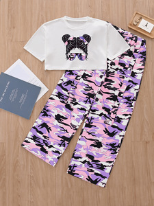 Conjunto de 2 Piezas de Moda Europea y Americana, Camiseta con Estampado de Dibujos Animados y Cuello Redondo + Pantalones de Camuflaje Estilo Hip-Hop - Product Image 3
