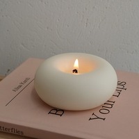 Ins Style Creative Home Décorations Bague Donut Fait Main Aromathérapie Ornements pour Chambre à Coucher Sans Fumée Romantique Cire De Soja Anniversaire