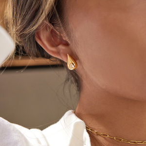 ต่างหูทรงหยดน้ำสแตนเลสประดับเพชรซิร์คอนแบบฝังขอบ สำหรับงานปาร์ตี้ เครื่องประดับสำหรับผู้หญิง - Product Image 3