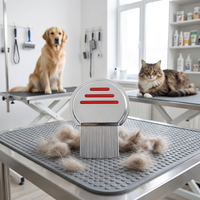 Peigne à poux de précision en acier inoxydable à dents fines et barres antidérapantes en silicone rouge, facile à utiliser pour chats et chiens
